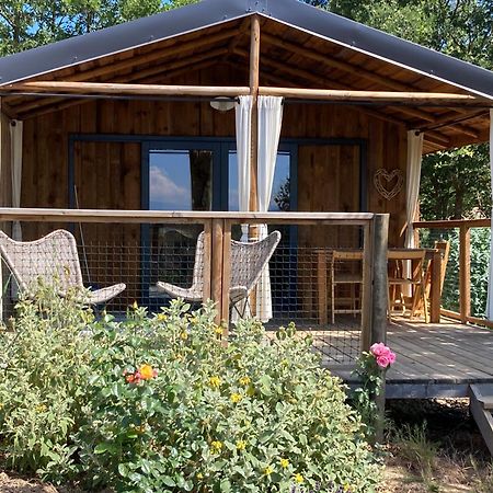 Cabanes Tresors De Campagne,Spas Privatifs Villarzel-du-Razes Экстерьер фото