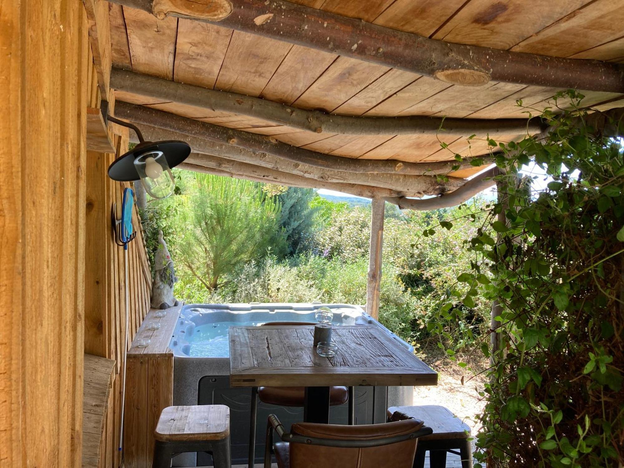Cabanes Tresors De Campagne,Spas Privatifs Villarzel-du-Razes Экстерьер фото